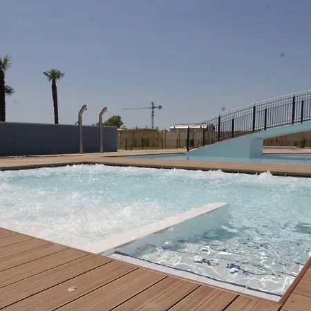 Modern With Pool For Four Guests * 비비오네
